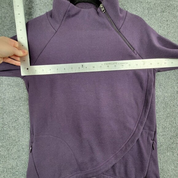 ATHLETA 383402 Purple Cozy Karma Asymmetrical Fleece Sweatshirt Crocus SIZE XS - Picture 9 of 12